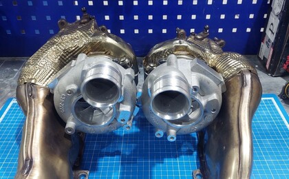 Гибридные шарикоподшипниковые турбины IHI JH5TT1000 для двигателя VAG group V8 4.0TFSI 1000hp